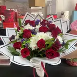 Bouquet Flowers - Red & White